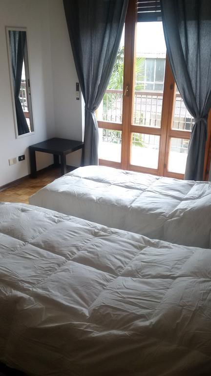 B&B Foroni 29 เวโรนา ภายนอก รูปภาพ